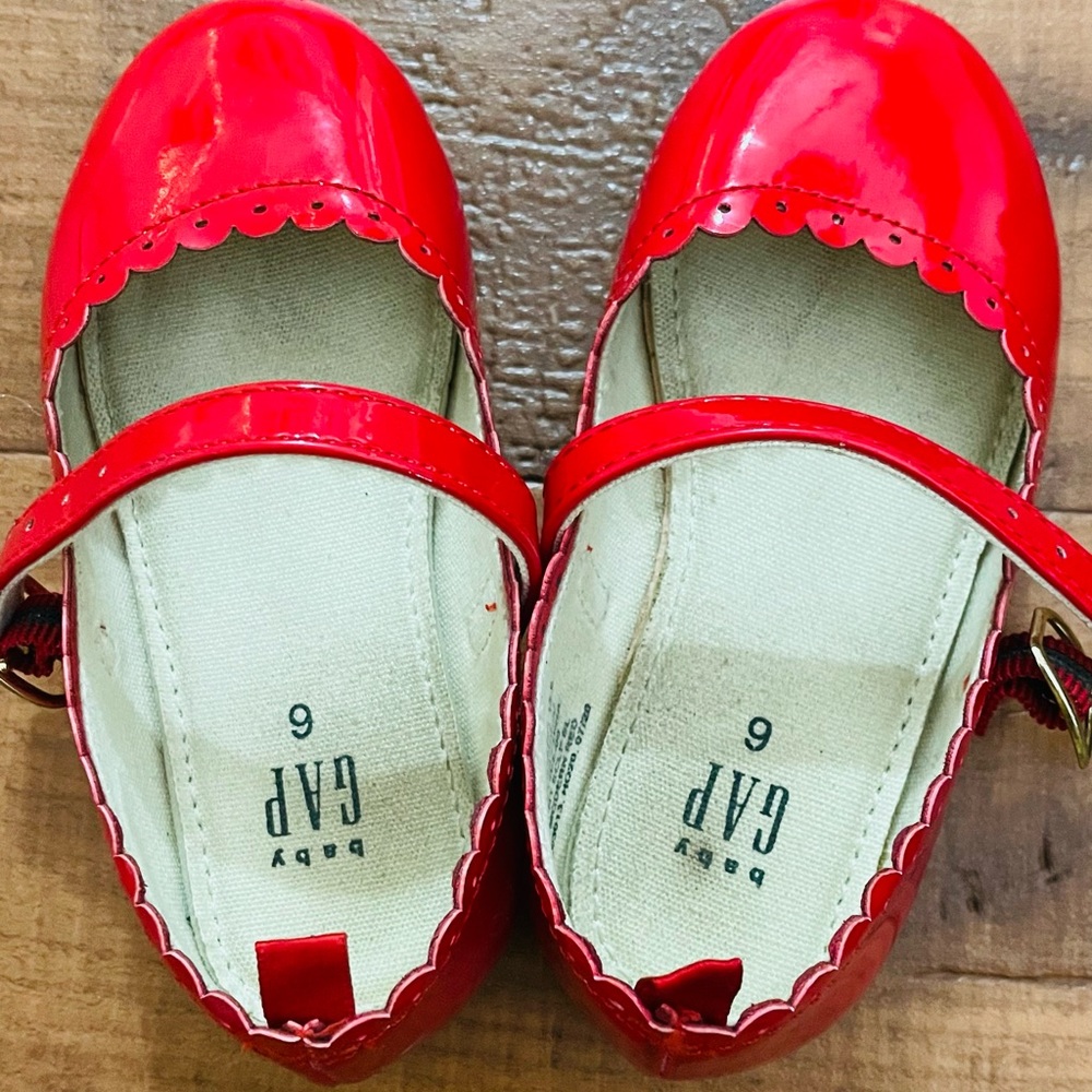 Toddler girl Red Sandal | Size:6